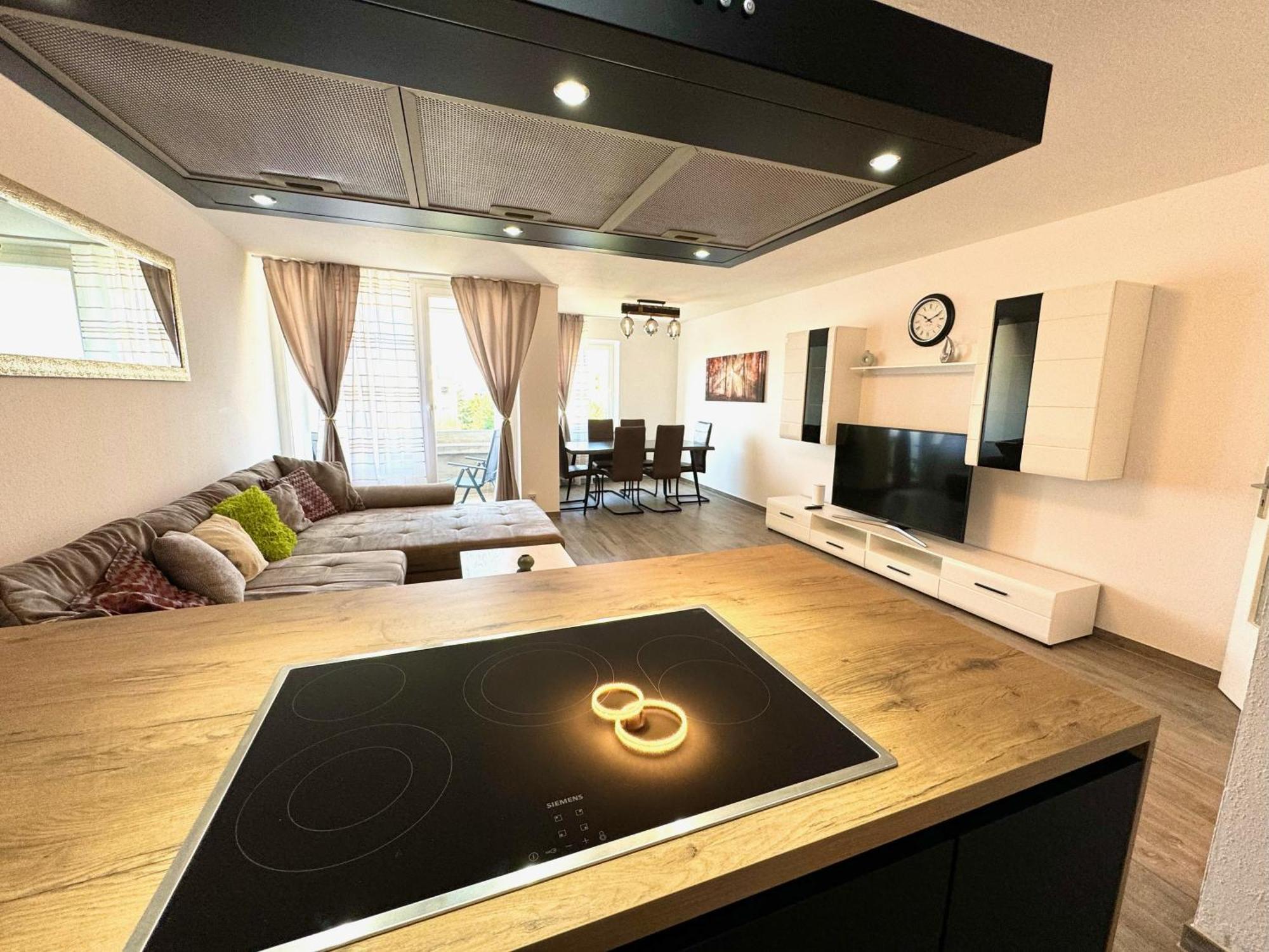 Big Und Bequem Apartment Хановер Екстериор снимка